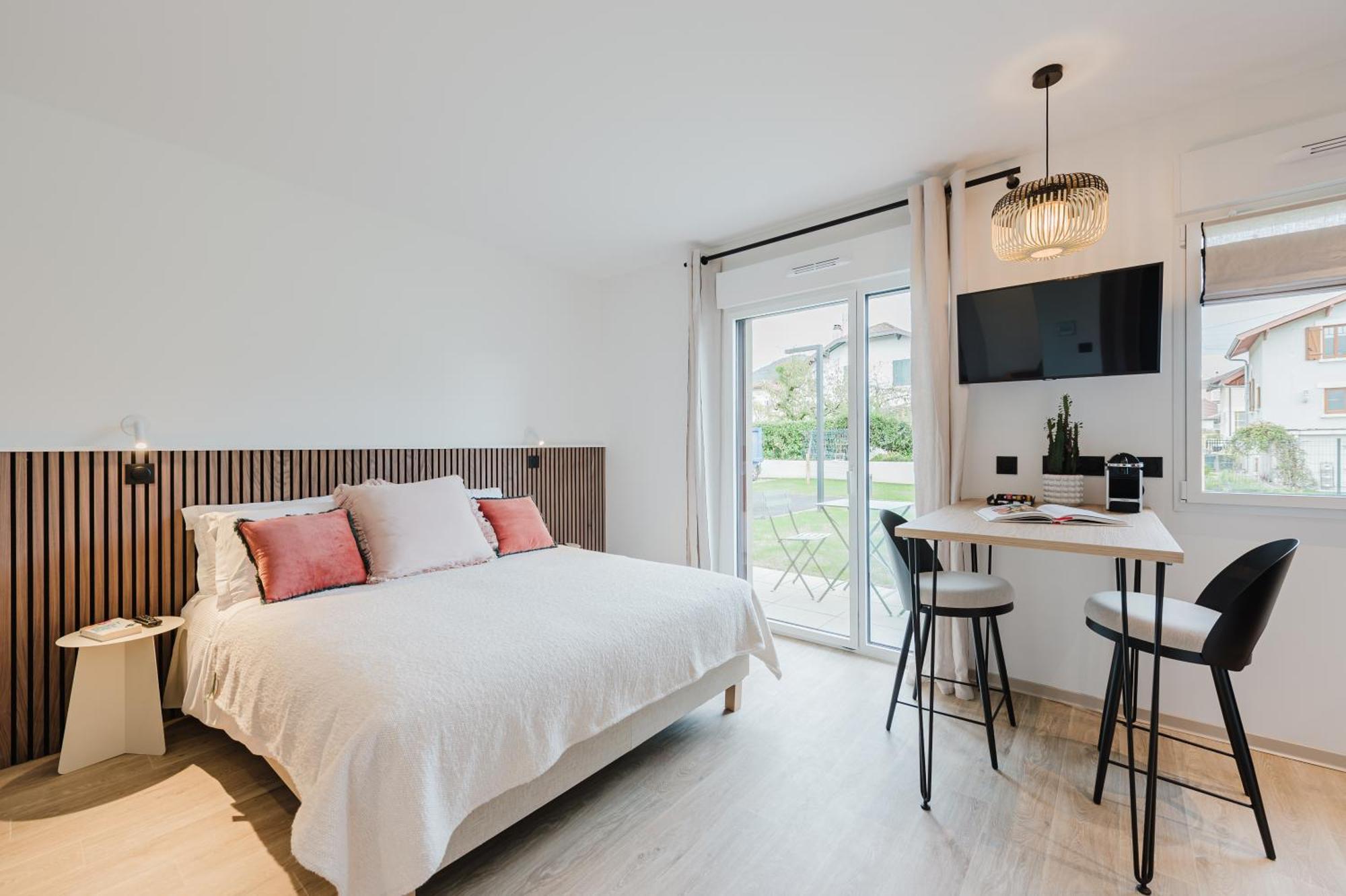 Appart Hotel Neostelia Annecy Eksteriør billede